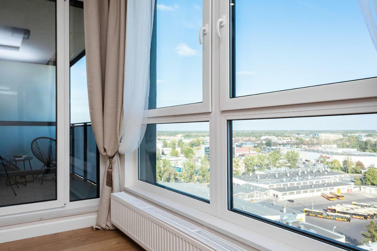 Apartments Aura Sky By Noclegi Renters Varsó Kültér fotó