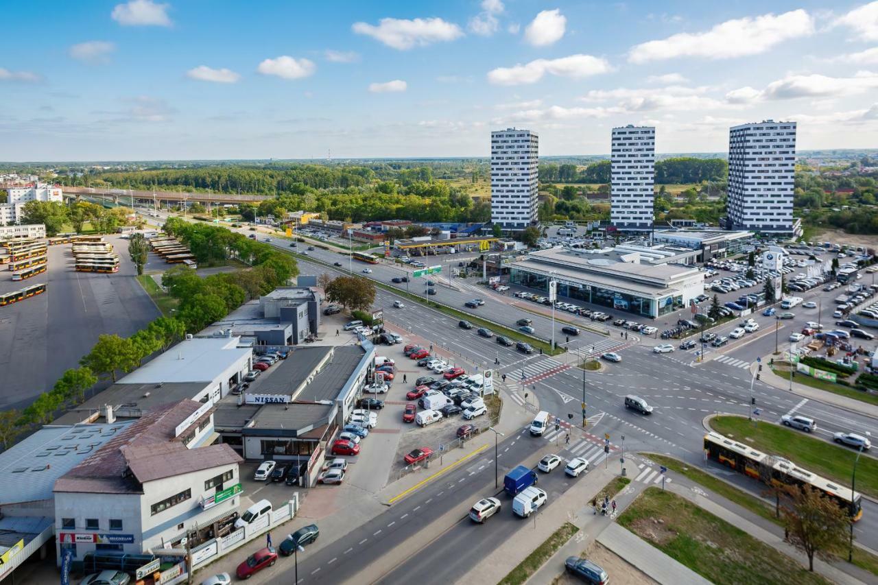Apartments Aura Sky By Noclegi Renters Varsó Kültér fotó