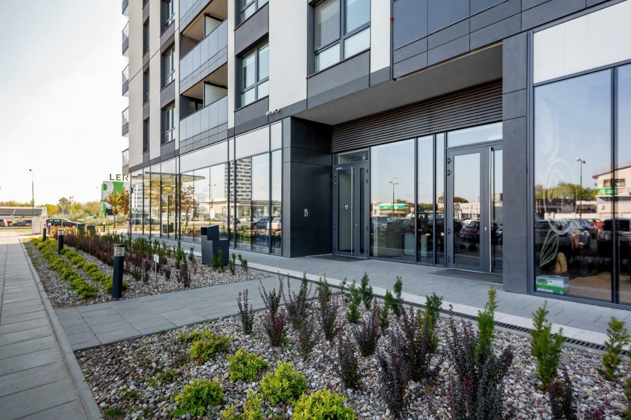 Apartments Aura Sky By Noclegi Renters Varsó Kültér fotó